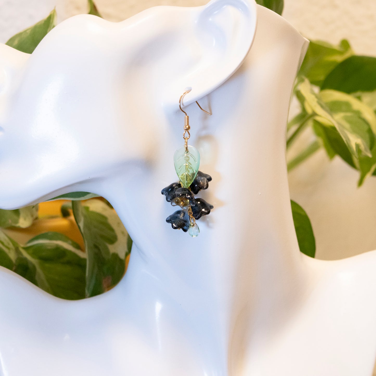 glass bellflowers earring | various colors